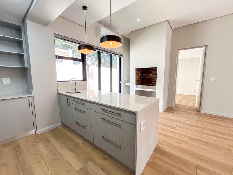 3 Bedroom Property for Sale in Lemoenkloof Western Cape